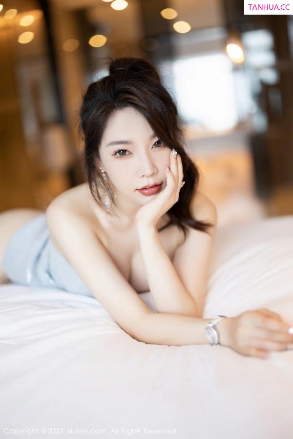 陈芝 芝芝Booty [XiuRen]高清写真图 2023.04.11 No.6557 徐莉芝Booty 美腿高跟鞋第21张图片
